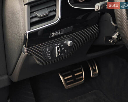 Белый Ауди Ку 7, объемом двигателя 3 л и пробегом 161 тыс. км за 47000 $, фото 25 на Automoto.ua