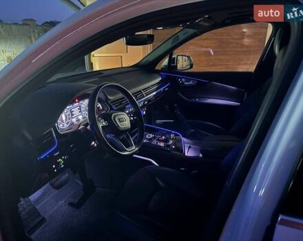 Белый Ауди Ку 7, объемом двигателя 3 л и пробегом 190 тыс. км за 30000 $, фото 6 на Automoto.ua