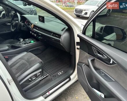 Белый Ауди Ку 7, объемом двигателя 3 л и пробегом 174 тыс. км за 39500 $, фото 73 на Automoto.ua