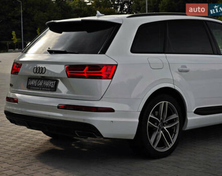 Белый Ауди Ку 7, объемом двигателя 3 л и пробегом 161 тыс. км за 47000 $, фото 9 на Automoto.ua