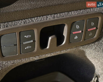 Белый Ауди Ку 7, объемом двигателя 3 л и пробегом 157 тыс. км за 27900 $, фото 32 на Automoto.ua