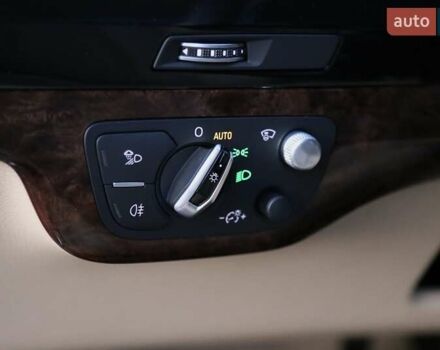 Белый Ауди Ку 7, объемом двигателя 3 л и пробегом 85 тыс. км за 30900 $, фото 33 на Automoto.ua