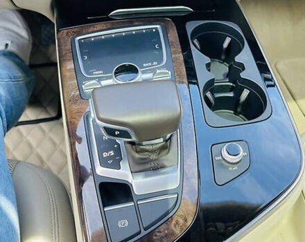 Белый Ауди Ку 7, объемом двигателя 3 л и пробегом 108 тыс. км за 23000 $, фото 14 на Automoto.ua