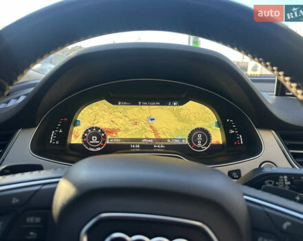 Білий Ауді Ку 7, об'ємом двигуна 2 л та пробігом 169 тис. км за 24999 $, фото 42 на Automoto.ua