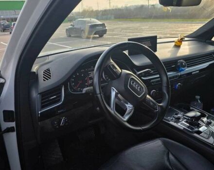 Белый Ауди Ку 7, объемом двигателя 2 л и пробегом 185 тыс. км за 32000 $, фото 4 на Automoto.ua