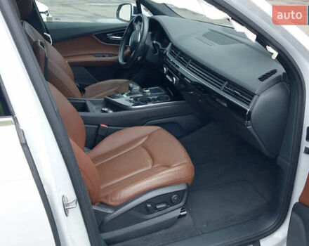 Белый Ауди Ку 7, объемом двигателя 3 л и пробегом 160 тыс. км за 19500 $, фото 8 на Automoto.ua