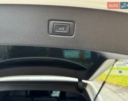 Белый Ауди Ку 7, объемом двигателя 3 л и пробегом 174 тыс. км за 39500 $, фото 17 на Automoto.ua