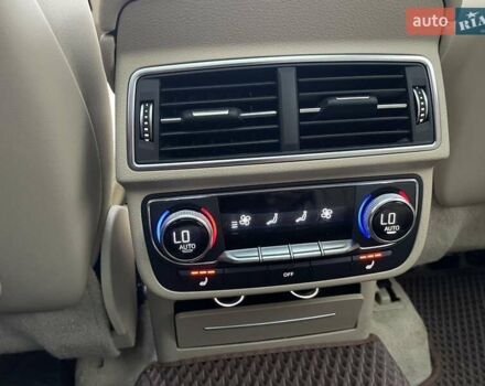 Белый Ауди Ку 7, объемом двигателя 3 л и пробегом 253 тыс. км за 26000 $, фото 17 на Automoto.ua