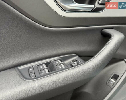 Белый Ауди Ку 7, объемом двигателя 2.97 л и пробегом 152 тыс. км за 39000 $, фото 14 на Automoto.ua