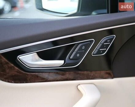 Белый Ауди Ку 7, объемом двигателя 3 л и пробегом 85 тыс. км за 30900 $, фото 32 на Automoto.ua