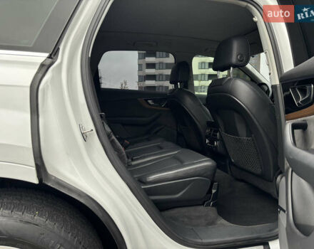 Белый Ауди Ку 7, объемом двигателя 2.97 л и пробегом 141 тыс. км за 43000 $, фото 18 на Automoto.ua