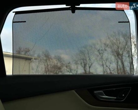 Белый Ауди Ку 7, объемом двигателя 1.98 л и пробегом 155 тыс. км за 23900 $, фото 21 на Automoto.ua