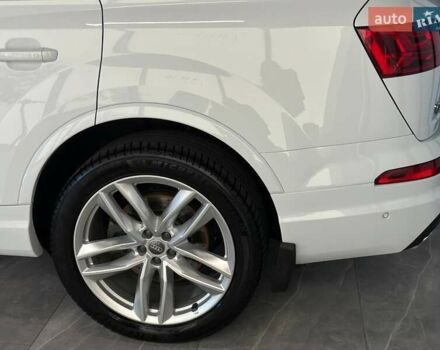 Белый Ауди Ку 7, объемом двигателя 2.97 л и пробегом 216 тыс. км за 37900 $, фото 6 на Automoto.ua