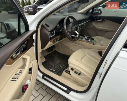 Белый Ауди Ку 7, объемом двигателя 3 л и пробегом 197 тыс. км за 23200 $, фото 9 на Automoto.ua