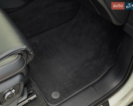 Белый Ауди Ку 7, объемом двигателя 3 л и пробегом 161 тыс. км за 47000 $, фото 75 на Automoto.ua