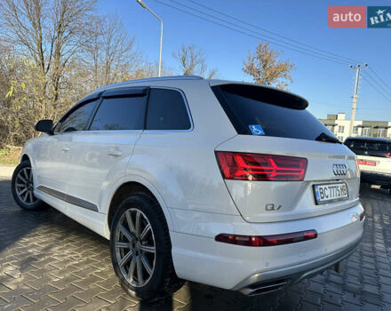 Білий Ауді Ку 7, об'ємом двигуна 2 л та пробігом 169 тис. км за 24999 $, фото 17 на Automoto.ua
