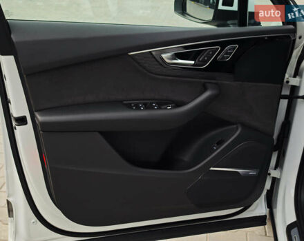 Белый Ауди Ку 7, объемом двигателя 3 л и пробегом 161 тыс. км за 47000 $, фото 18 на Automoto.ua