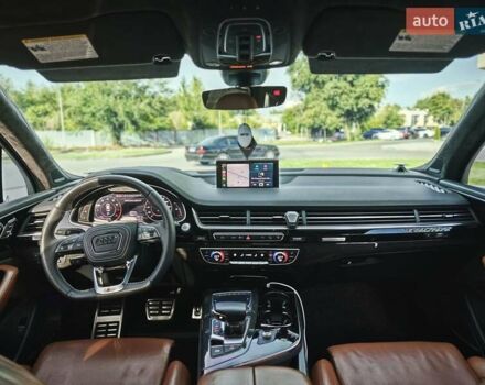 Білий Ауді Ку 7, об'ємом двигуна 3 л та пробігом 200 тис. км за 37700 $, фото 21 на Automoto.ua