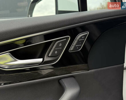 Білий Ауді Ку 7, об'ємом двигуна 3 л та пробігом 194 тис. км за 23700 $, фото 36 на Automoto.ua