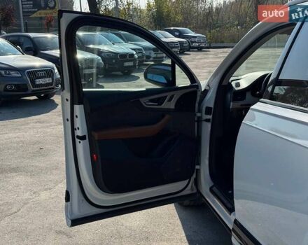 Ауді Ку 7 2016 у Каменце-Подольском на Automoto.ua Білий Ауді Ку 7, об'ємом двигуна 2.97 л та пробігом 282 тис. км за 38000 $, фото 20 на Automoto.ua