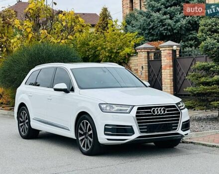 Белый Ауди Ку 7, объемом двигателя 2.97 л и пробегом 160 тыс. км за 34200 $, фото 6 на Automoto.ua