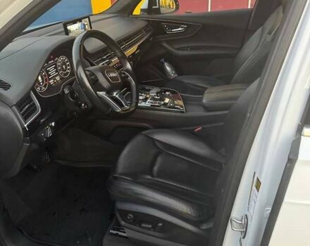 Белый Ауди Ку 7, объемом двигателя 3 л и пробегом 190 тыс. км за 30000 $, фото 1 на Automoto.ua