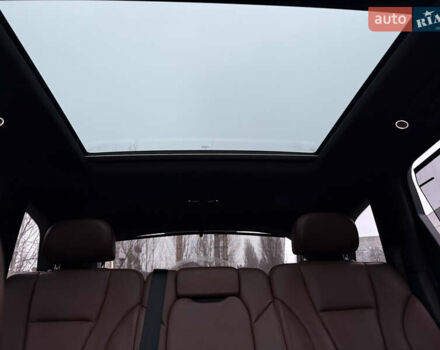 Белый Ауди Ку 7, объемом двигателя 3 л и пробегом 296 тыс. км за 19700 $, фото 27 на Automoto.ua