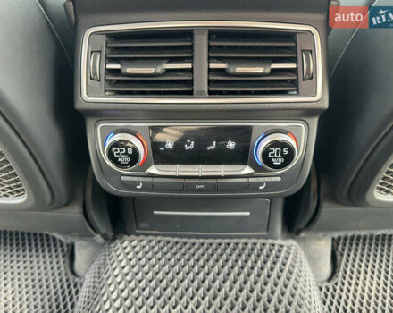 Белый Ауди Ку 7, объемом двигателя 2.97 л и пробегом 284 тыс. км за 37000 $, фото 11 на Automoto.ua