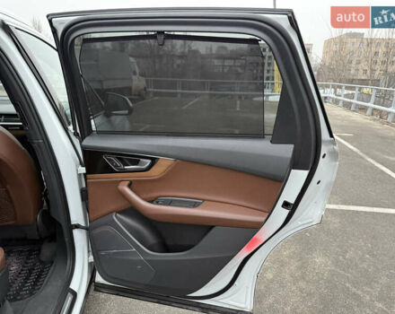 Белый Ауди Ку 7, объемом двигателя 3 л и пробегом 296 тыс. км за 19700 $, фото 17 на Automoto.ua