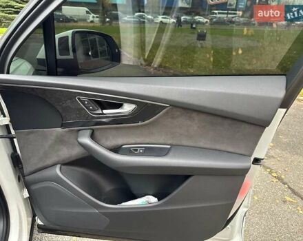 Белый Ауди Ку 7, объемом двигателя 3 л и пробегом 174 тыс. км за 39500 $, фото 74 на Automoto.ua