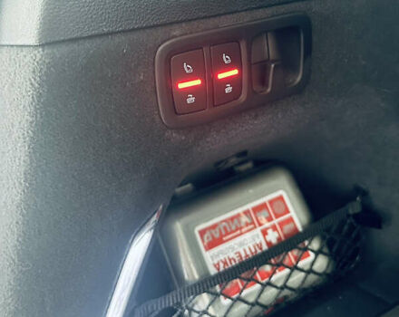 Білий Ауді Ку 7, об'ємом двигуна 3 л та пробігом 167 тис. км за 36000 $, фото 10 на Automoto.ua