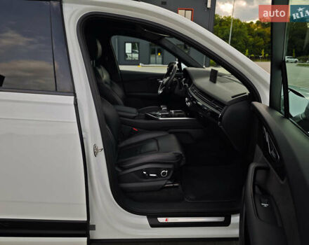 Белый Ауди Ку 7, объемом двигателя 3 л и пробегом 161 тыс. км за 47000 $, фото 80 на Automoto.ua