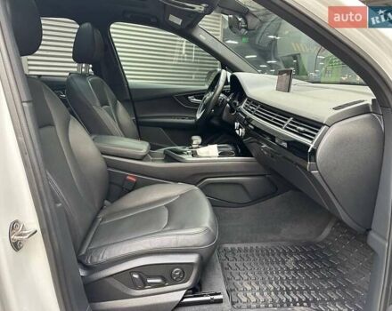 Білий Ауді Ку 7, об'ємом двигуна 3 л та пробігом 117 тис. км за 34500 $, фото 13 на Automoto.ua