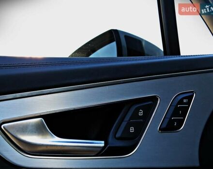 Белый Ауди Ку 7, объемом двигателя 2.97 л и пробегом 202 тыс. км за 43000 $, фото 20 на Automoto.ua