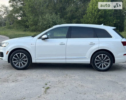 Белый Ауди Ку 7, объемом двигателя 3 л и пробегом 192 тыс. км за 26500 $, фото 3 на Automoto.ua