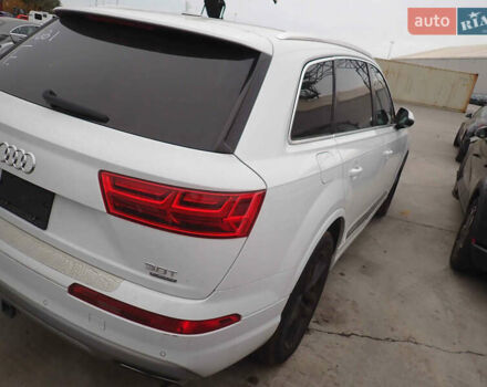 Білий Ауді Ку 7, об'ємом двигуна 3 л та пробігом 186 тис. км за 18500 $, фото 2 на Automoto.ua