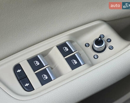 Белый Ауди Ку 7, объемом двигателя 3 л и пробегом 157 тыс. км за 27900 $, фото 31 на Automoto.ua