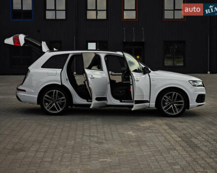 Белый Ауди Ку 7, объемом двигателя 3 л и пробегом 161 тыс. км за 47000 $, фото 96 на Automoto.ua