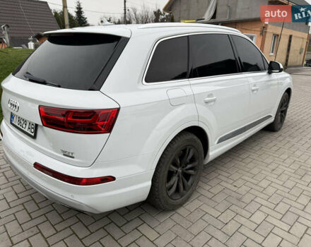 Белый Ауди Ку 7, объемом двигателя 3 л и пробегом 197 тыс. км за 23200 $, фото 4 на Automoto.ua