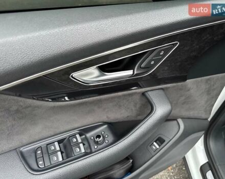 Белый Ауди Ку 7, объемом двигателя 3 л и пробегом 174 тыс. км за 39500 $, фото 28 на Automoto.ua