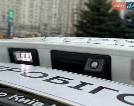 Белый Ауди Ку 7, объемом двигателя 3 л и пробегом 184 тыс. км за 32500 $, фото 23 на Automoto.ua