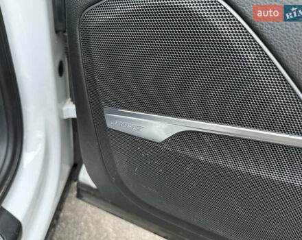 Белый Ауди Ку 7, объемом двигателя 3 л и пробегом 296 тыс. км за 19700 $, фото 32 на Automoto.ua