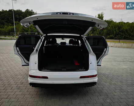 Белый Ауди Ку 7, объемом двигателя 3 л и пробегом 161 тыс. км за 47000 $, фото 56 на Automoto.ua