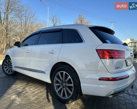 Білий Ауді Ку 7, об'ємом двигуна 2 л та пробігом 169 тис. км за 24999 $, фото 19 на Automoto.ua