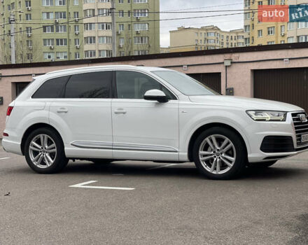 Белый Ауди Ку 7, объемом двигателя 3 л и пробегом 130 тыс. км за 38000 $, фото 1 на Automoto.ua