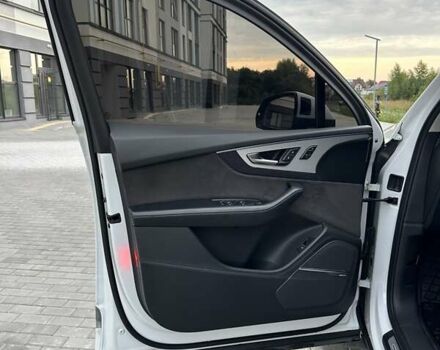 Ауди Ку 7 2016 в Ковель на Automoto.ua Белый Ауди Ку 7, объемом двигателя 2.97 л и пробегом 188 тыс. км за 39500 $, фото 84 на Automoto.ua