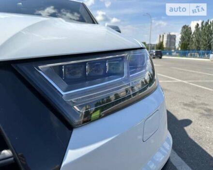 Білий Ауді Ку 7, об'ємом двигуна 2.97 л та пробігом 202 тис. км за 46900 $, фото 13 на Automoto.ua