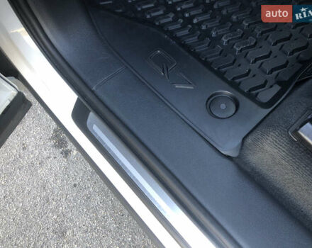 Білий Ауді Ку 7, об'ємом двигуна 2.97 л та пробігом 84 тис. км за 44000 $, фото 27 на Automoto.ua