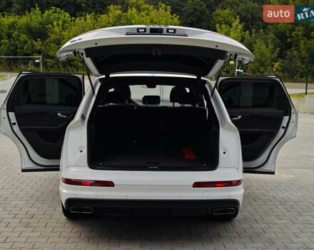 Белый Ауди Ку 7, объемом двигателя 3 л и пробегом 161 тыс. км за 47000 $, фото 57 на Automoto.ua