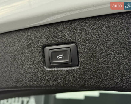 Білий Ауді Ку 7, об'ємом двигуна 3 л та пробігом 194 тис. км за 23700 $, фото 82 на Automoto.ua